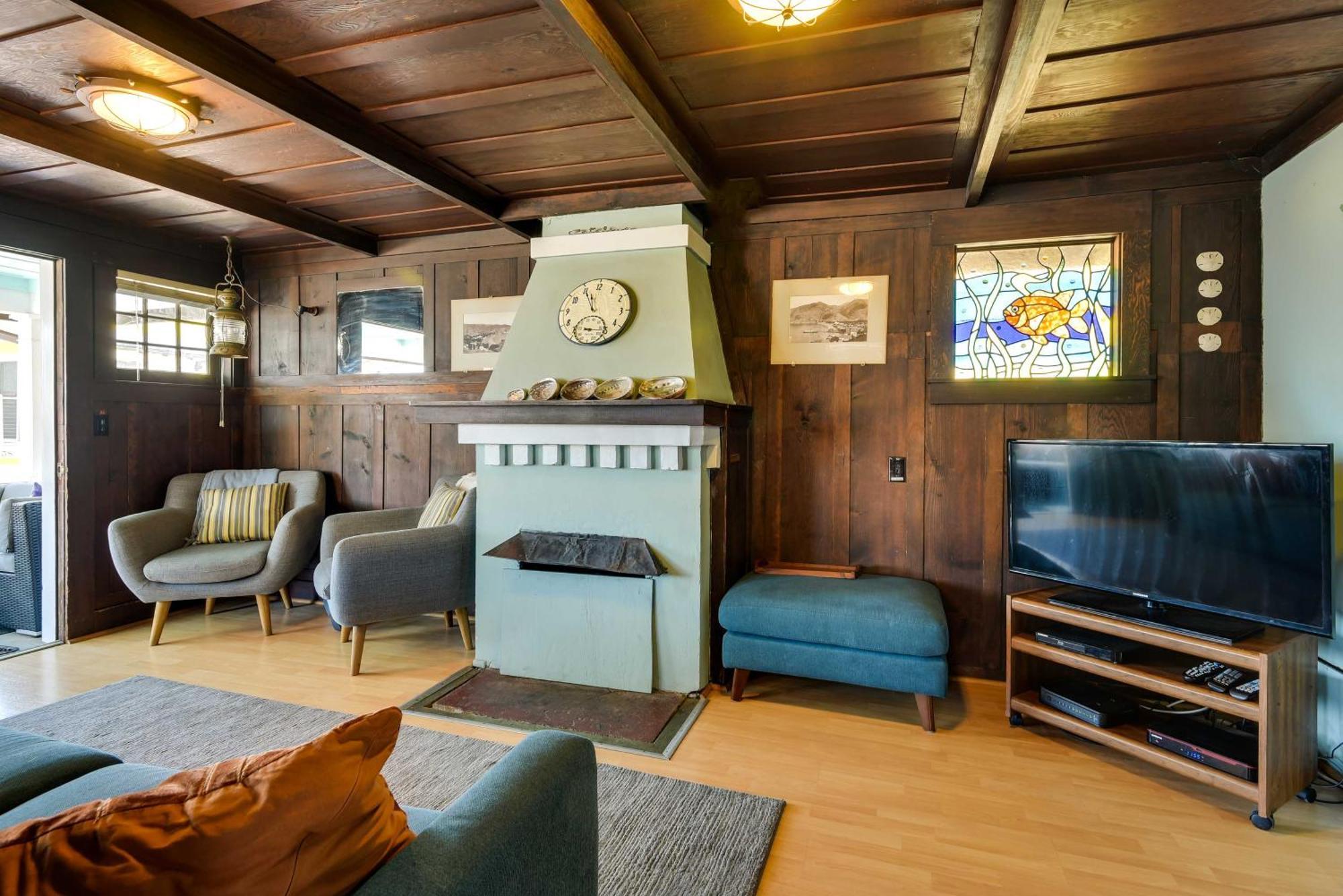 Charming Catalina Gem With Deck Walk To The Beach! Avalon Ngoại thất bức ảnh